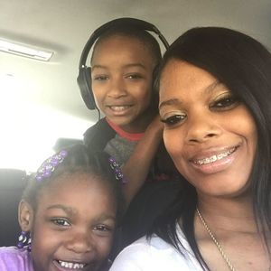 Meet your Posher, Ashanta